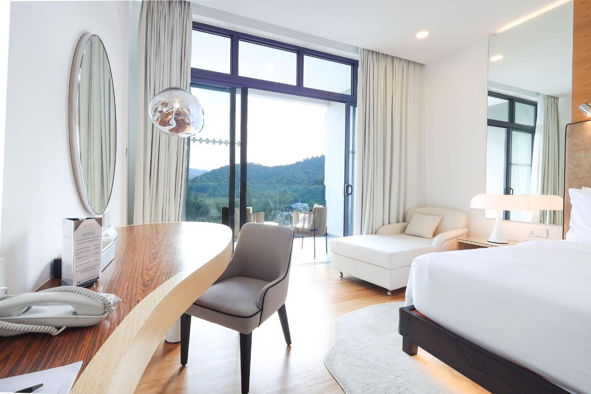 The Riyaz Lavanya Langkawi Пантай-Ченанг Екстер'єр фото Deluxe Room