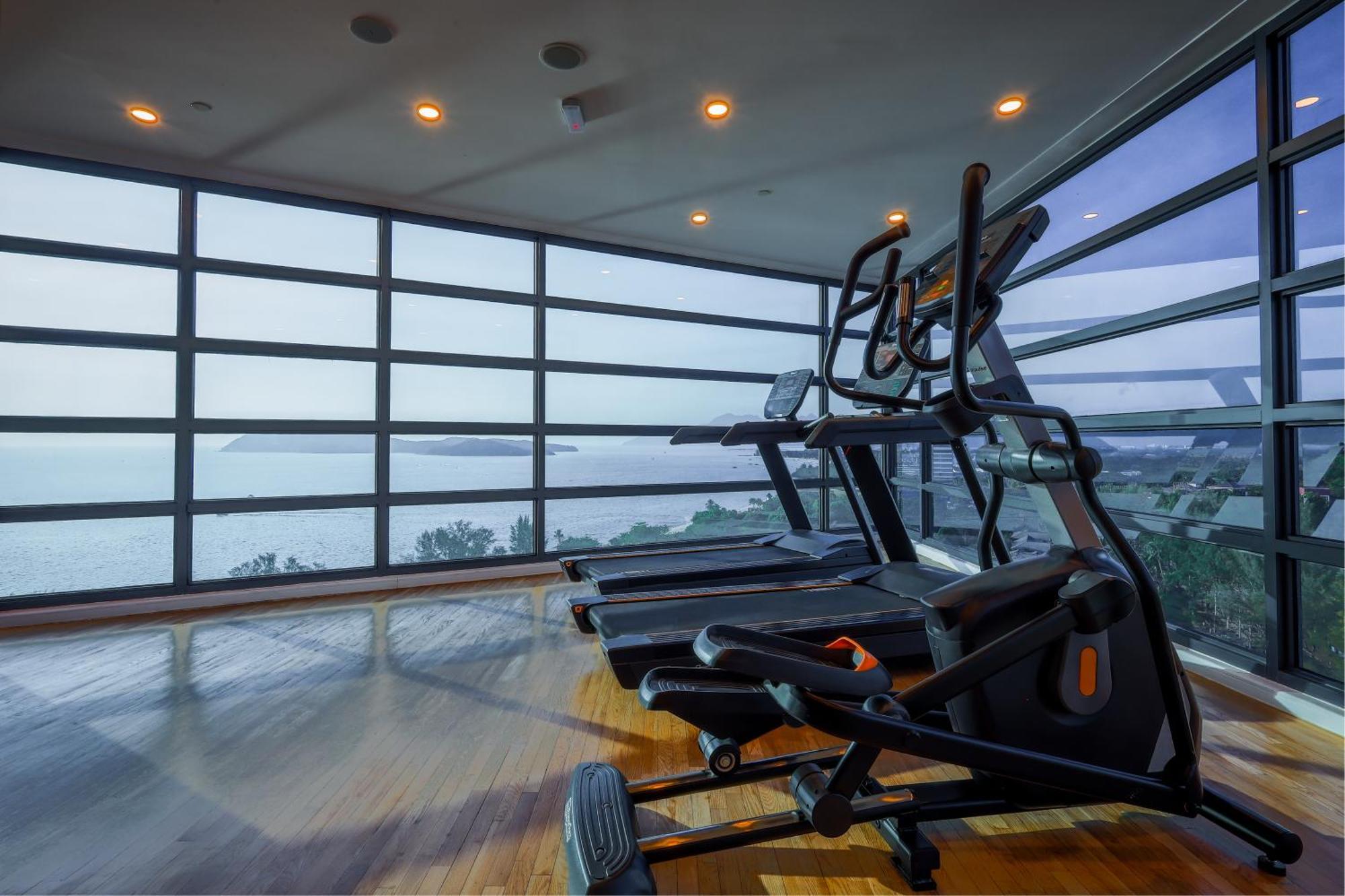 The Riyaz Lavanya Langkawi Пантай-Ченанг Екстер'єр фото The gym at the hotel